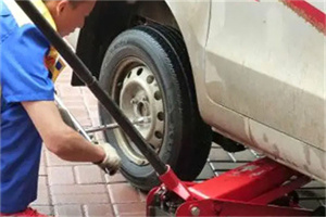 阿拉尔附近拖车24小时服务热线电话